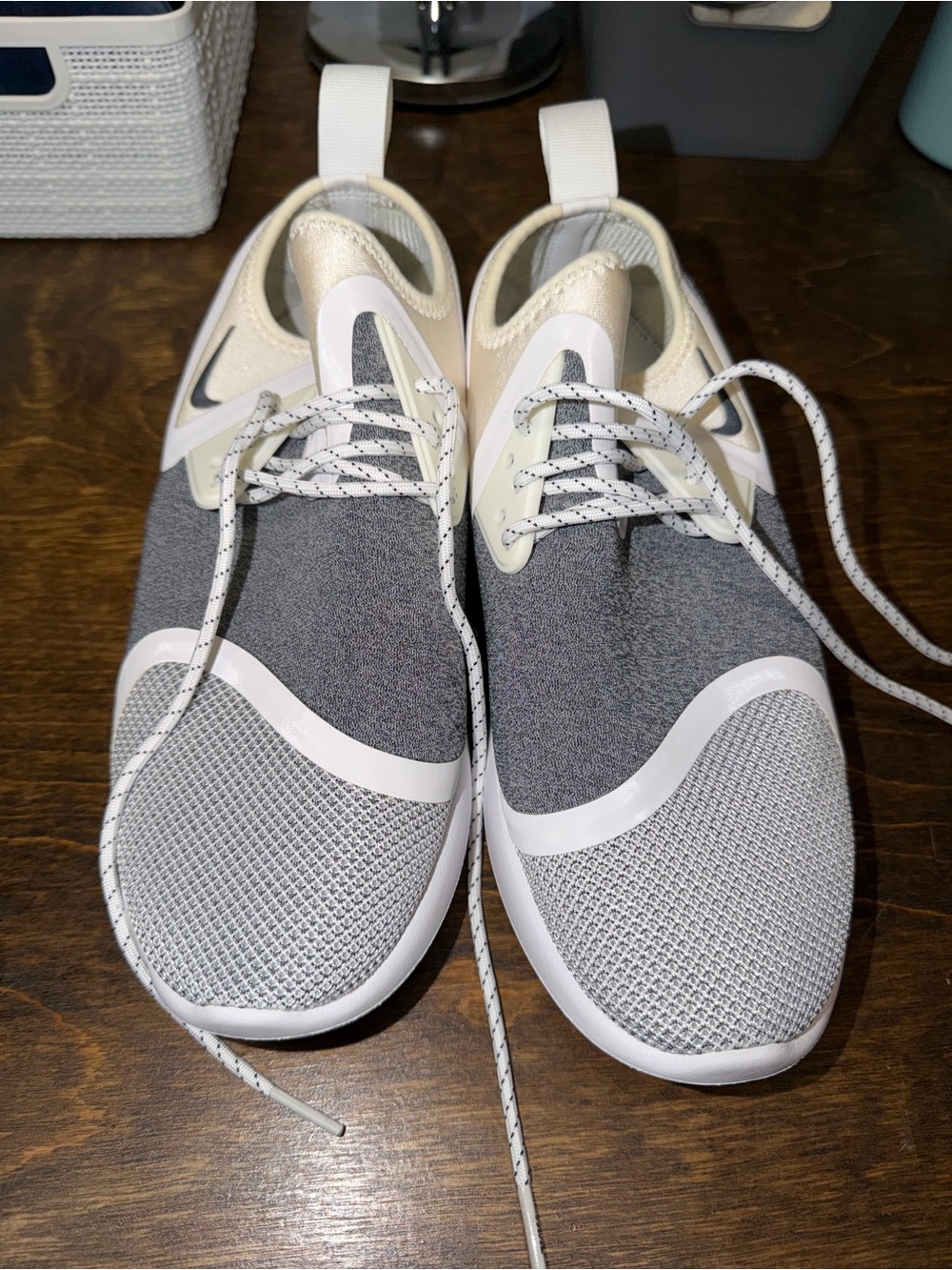 Nike Women's Grey and Cream Athletic Sneakers